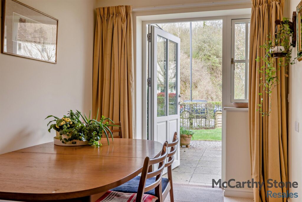 Barnhill Court, Barnhill Road, Chipping Sodbury, Bristol
