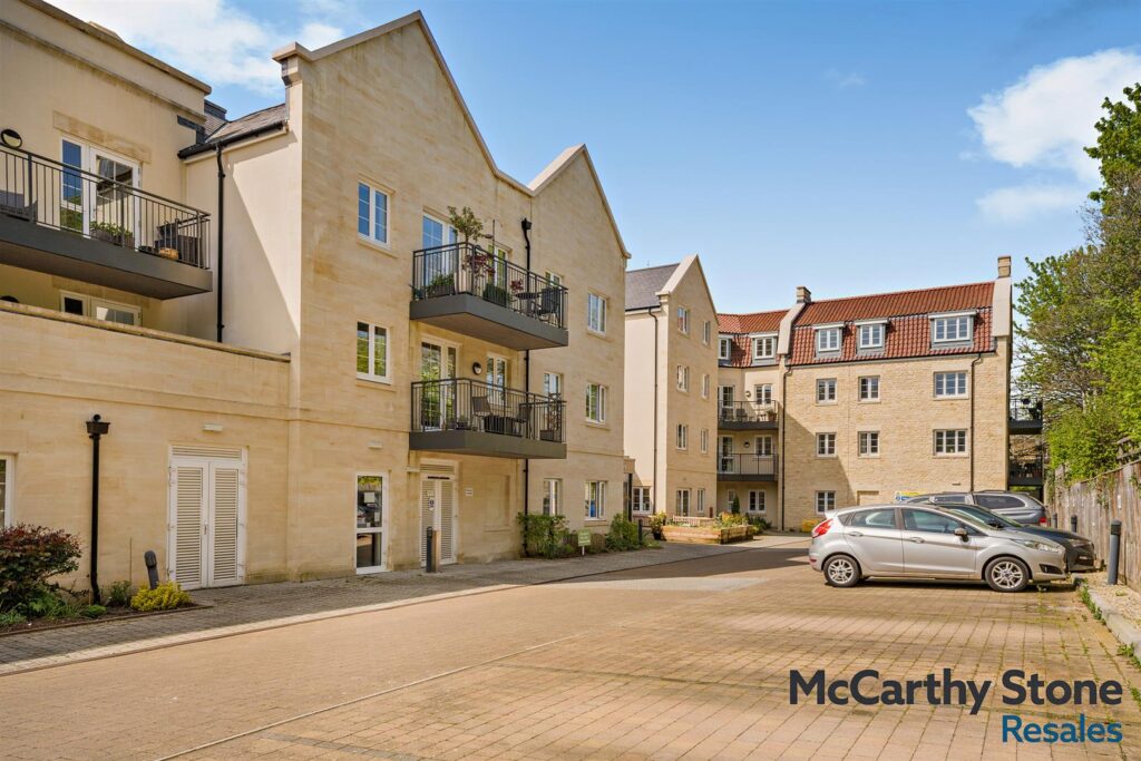 Lambrook Court, Gloucester Road, Larkhall, Bath