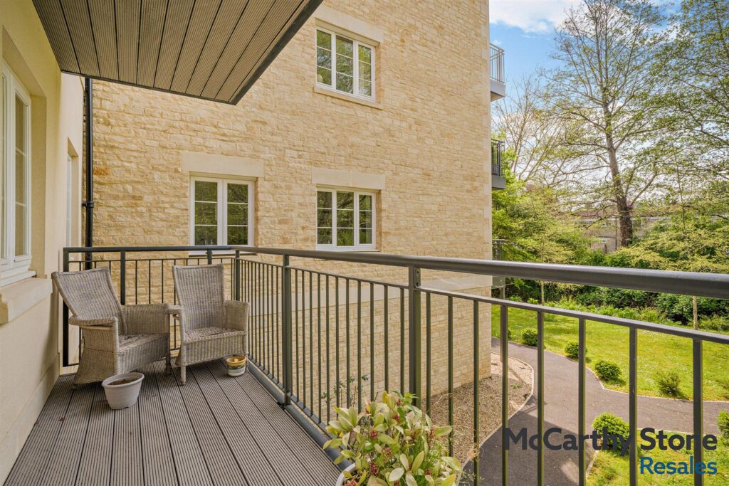 Lambrook Court, Gloucester Road, Larkhall, Bath