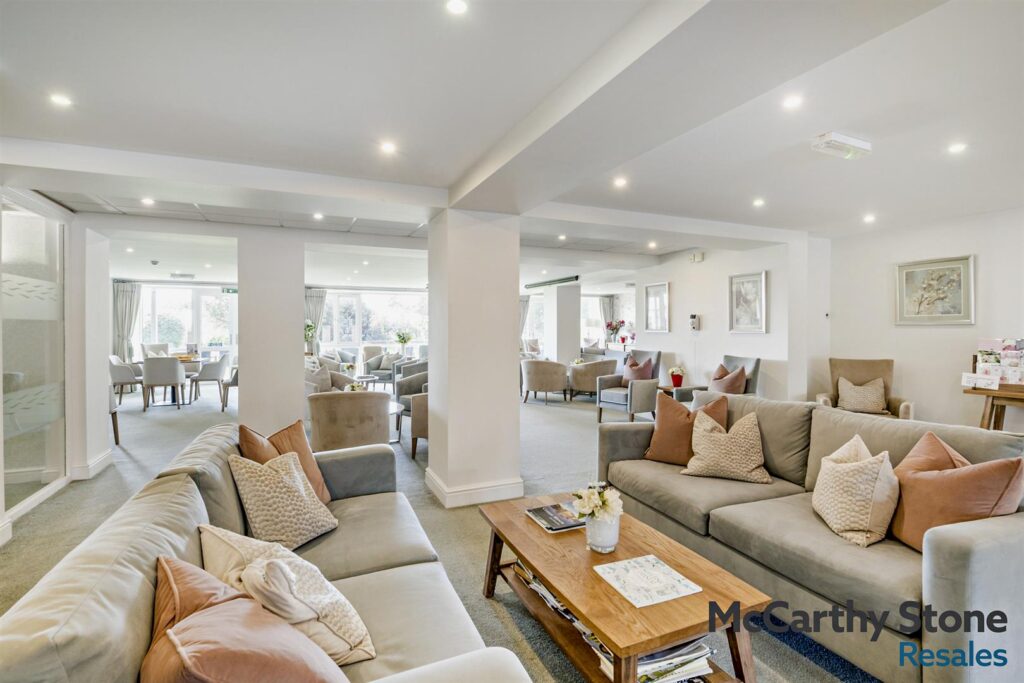 Roswell Court, Douglas Avenue, Exmouth