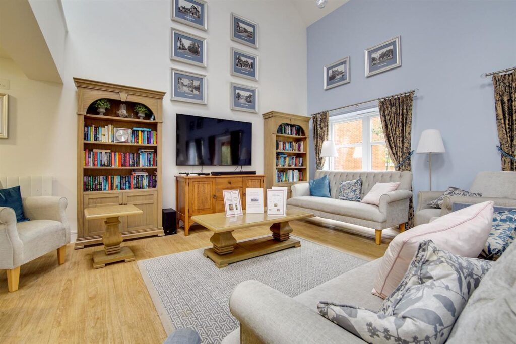 Langton House, Westhall Road, Warlingham, CR6 9HF