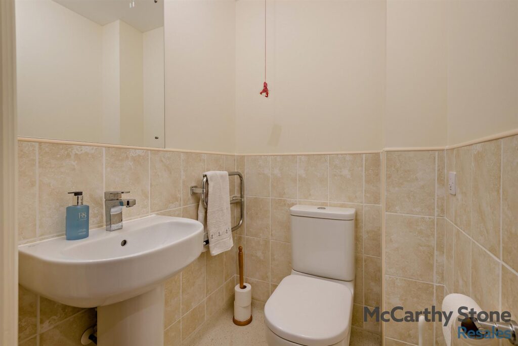 Barnhill Court, Barnhill Road, Chipping Sodbury, Bristol