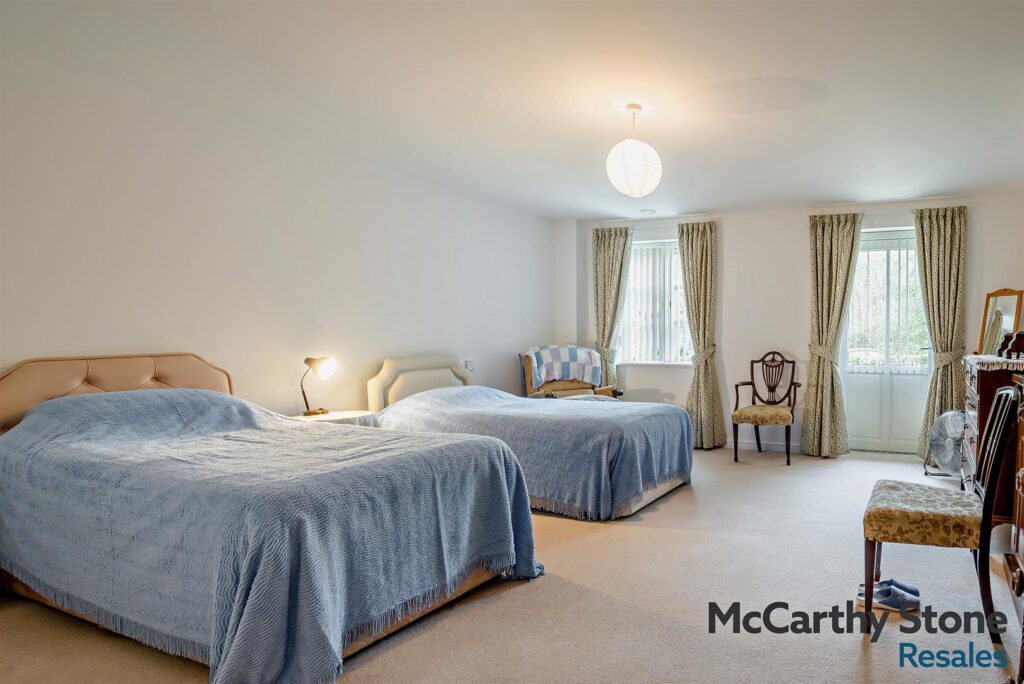 Barnhill Court, Barnhill Road, Chipping Sodbury, Bristol