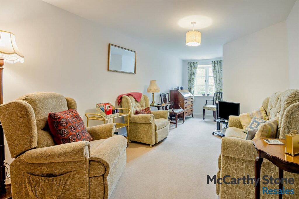 Barnhill Court, Barnhill Road, Chipping Sodbury, Bristol