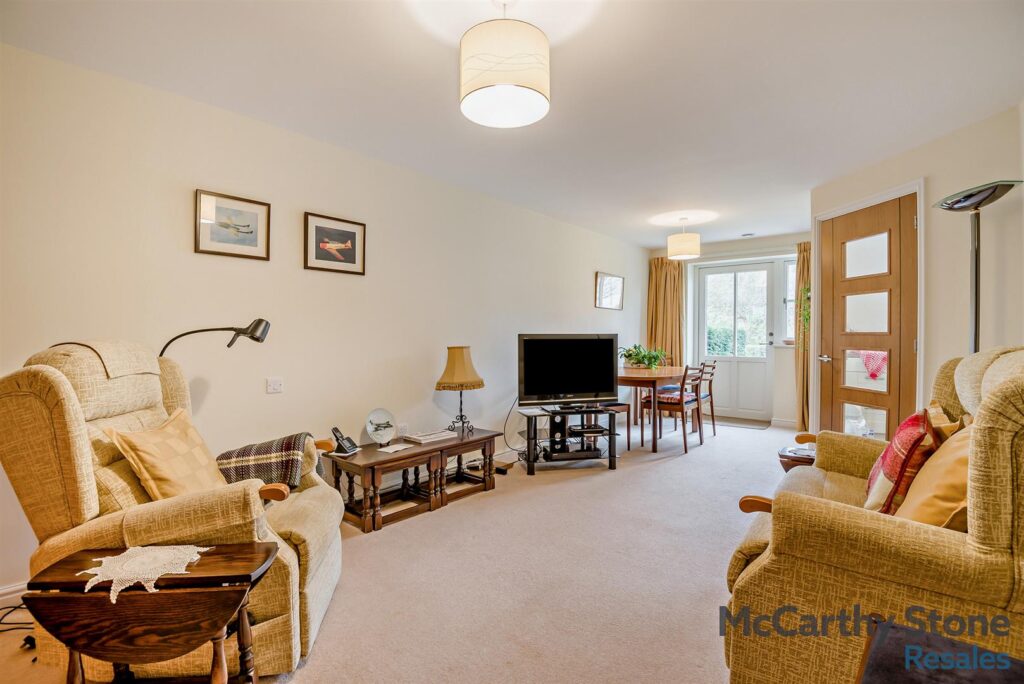 Barnhill Court, Barnhill Road, Chipping Sodbury, Bristol