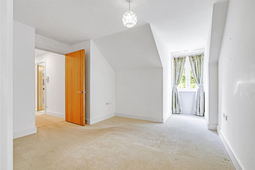Faulkner House, Chislehurst, BR7 6FA