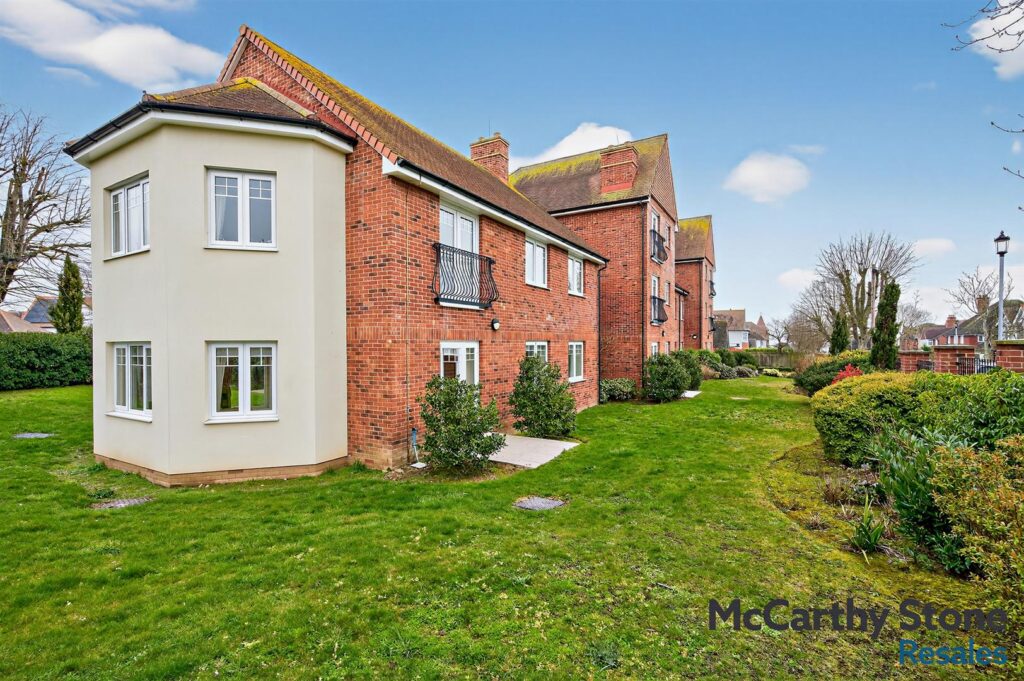 Victoria Gardens. Raglan Road, Frinton-On-Sea, Essex, CO13 9FA