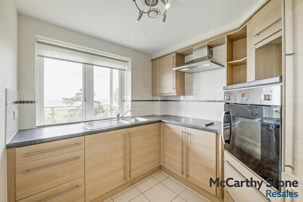 Roswell Court, Douglas Avenue, Exmouth
