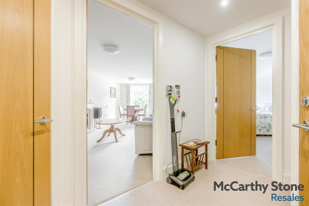 Peel Court, College Way, Welwyn Garden City, Hertfordshire, AL8 6DG