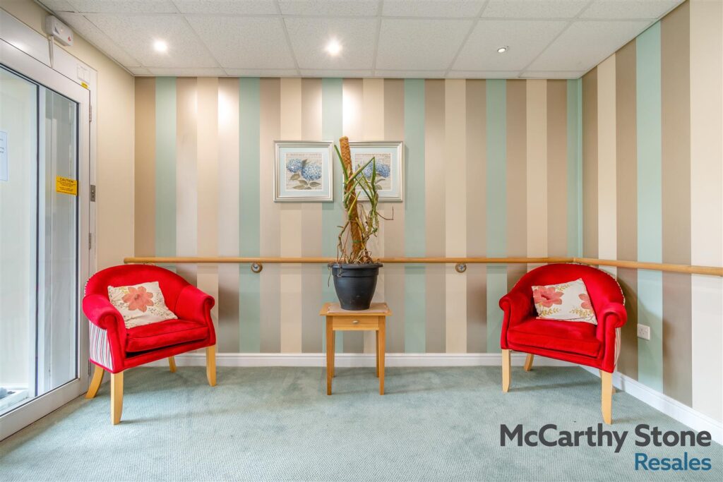 1 Wilton Court, Southbank Road, Kenilworth