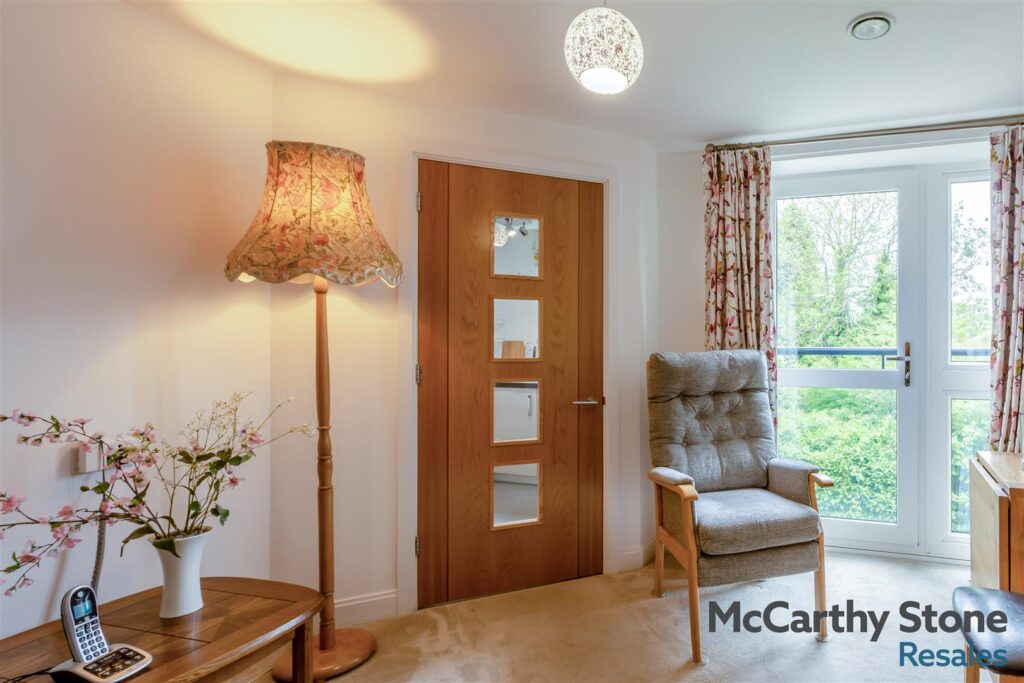 Saxon Gardens, Penn Street, Oakham, Rutland, LE15 6DF