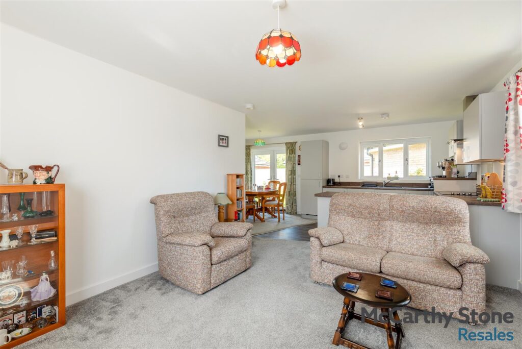 Hotchkin Gardens, Woodhall Spa, LN10 6AQ