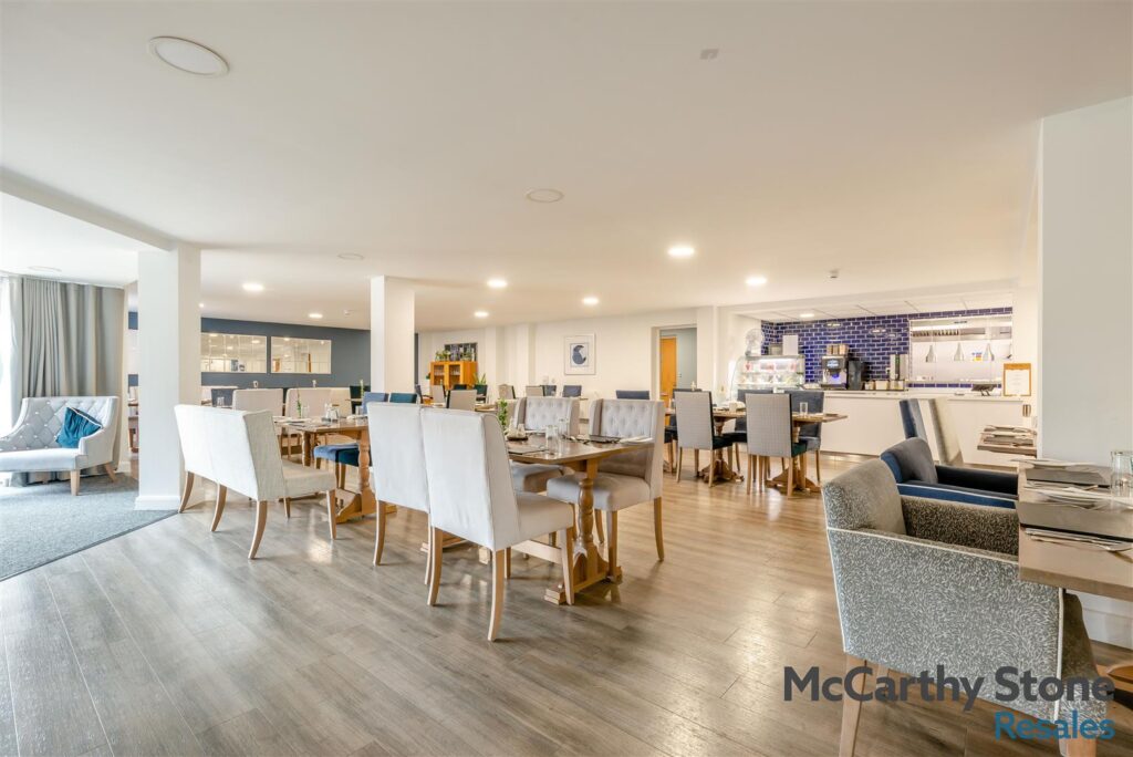 Deans Park Court, Kingsway, Stafford