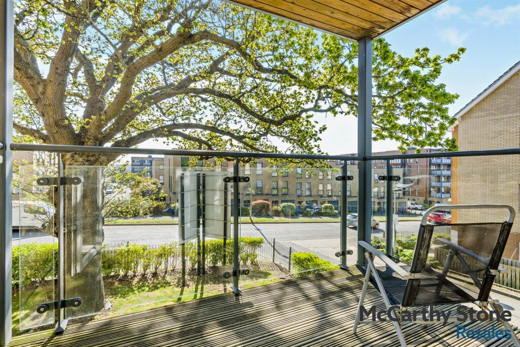 Studio Way, Borehamwood