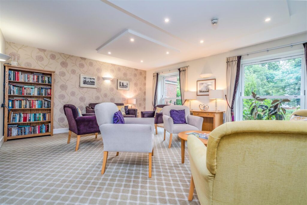 Peel Court, College Way, Welwyn Garden City, Hertfordshire, AL8 6DG