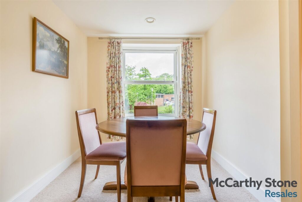 Peel Court, College Way, Welwyn Garden City, Hertfordshire, AL8 6DG