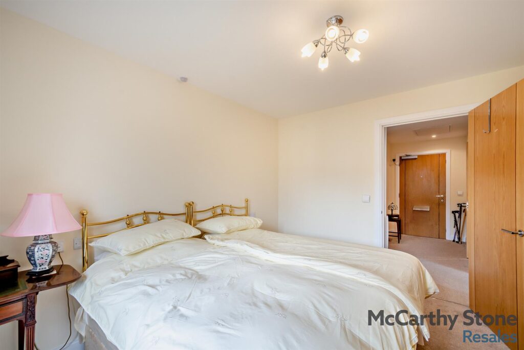 Chesterton Court, Railway Road, Ilkley