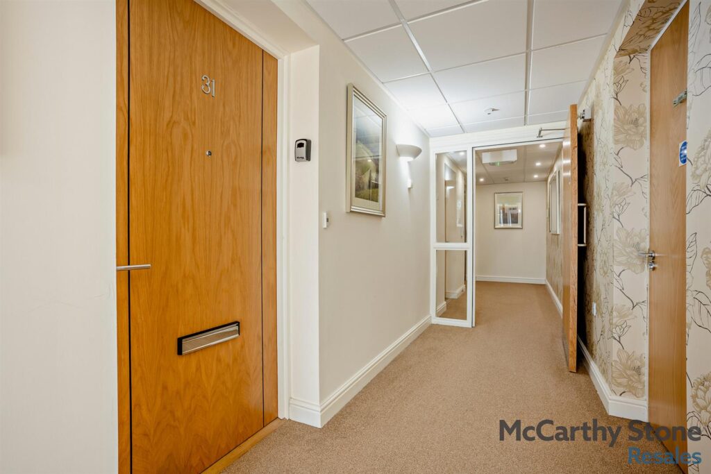 Cornmantle Court, Parsonage Barn Lane, Ringwood, Hampshire, BH24 1WJ