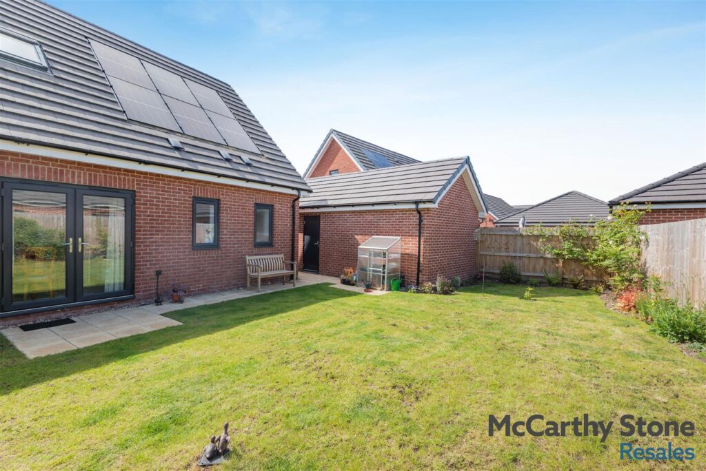 Hotchkin Gardens, Woodhall Spa, LN10 6AQ