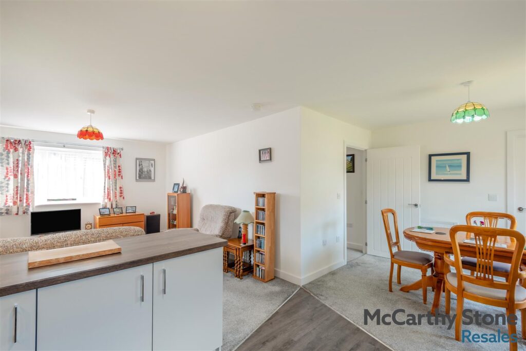 Hotchkin Gardens, Woodhall Spa, LN10 6AQ