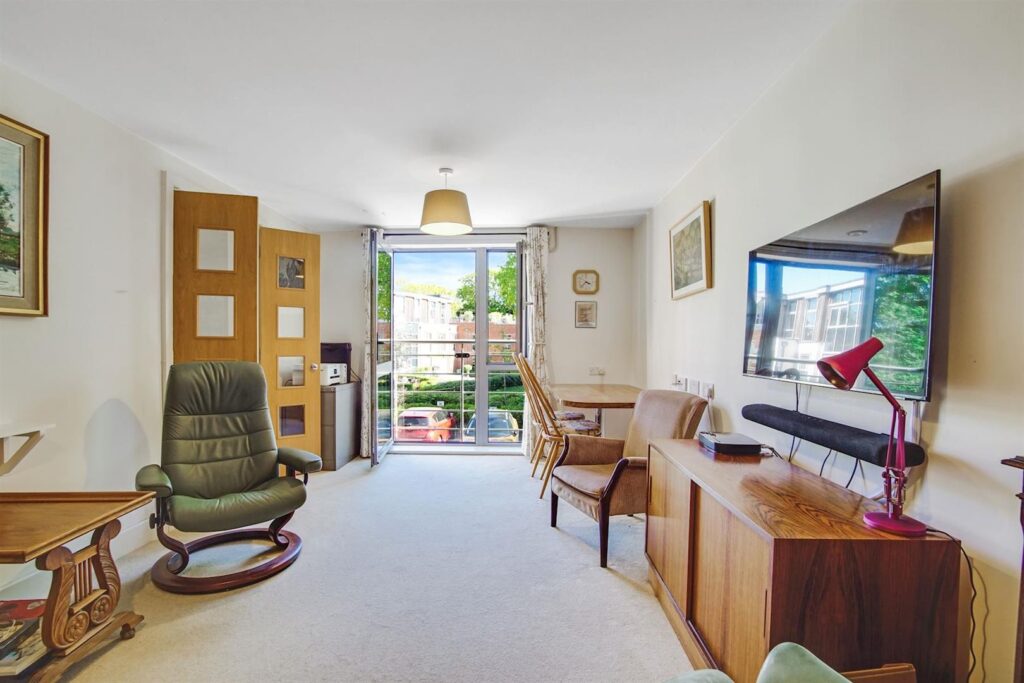 Liberty House, Kingston Road, Raynes Park, London SW20 8DA
