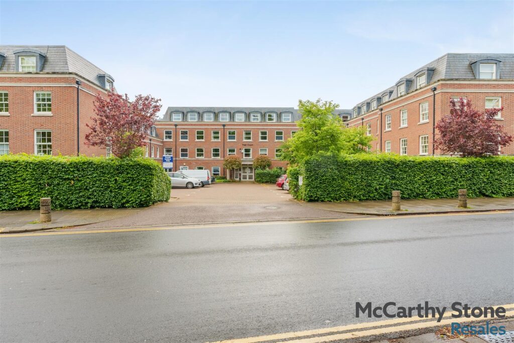 Peel Court, College Way, Welwyn Garden City, Hertfordshire, AL8 6DG