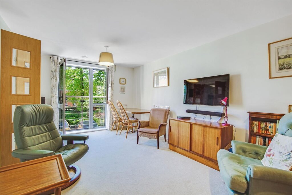 Liberty House, Kingston Road, Raynes Park, London SW20 8DA