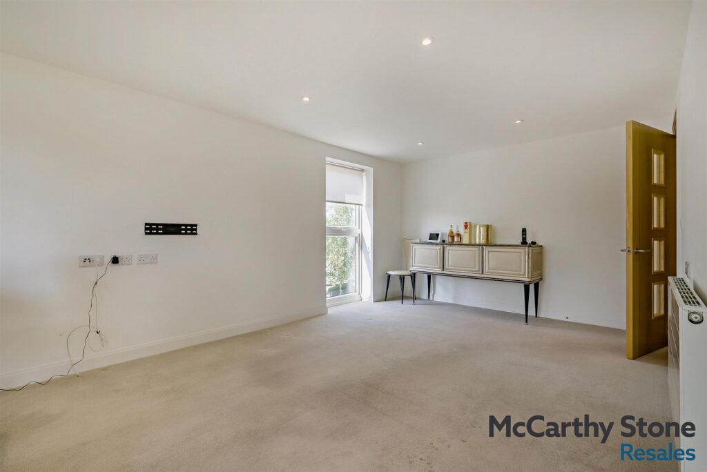Studio Way, Borehamwood