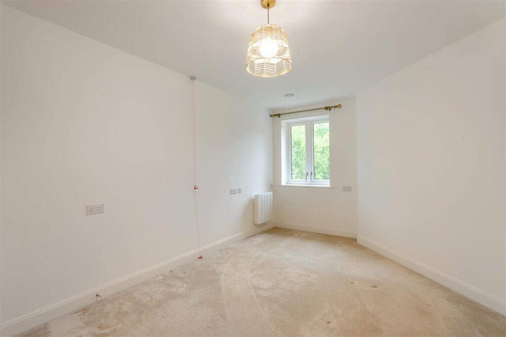 Saxon Gardens, Penn Street, Oakham, Rutland, LE15 6DF
