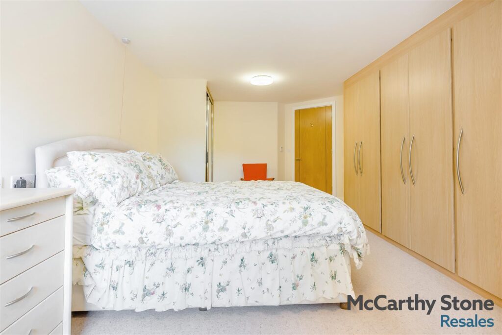 Peel Court, College Way, Welwyn Garden City, Hertfordshire, AL8 6DG