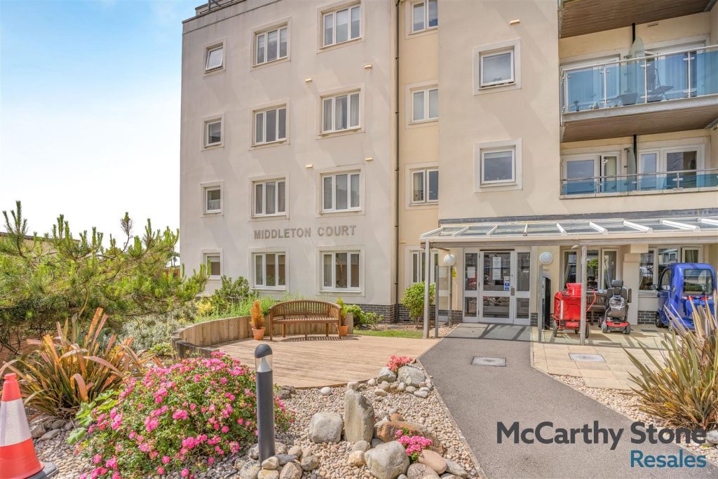 Middleton Court, Picton Avenue, Porthcawl CF36 3BF