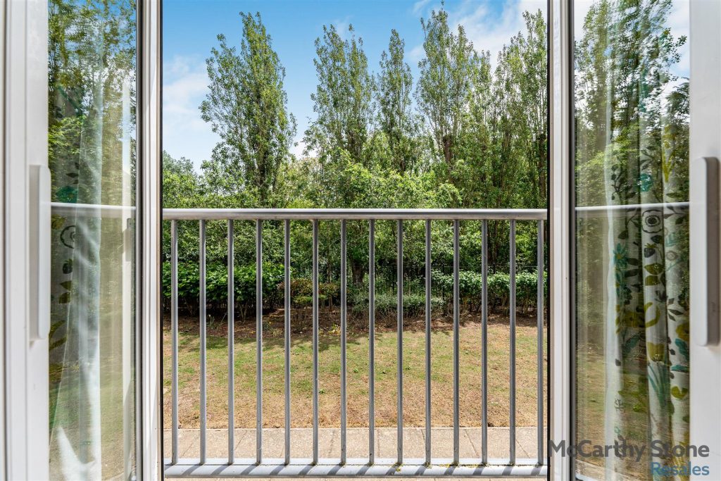 Roslyn Court, Lisle Lane, Ely, Cambridgeshire, CB7 4FA