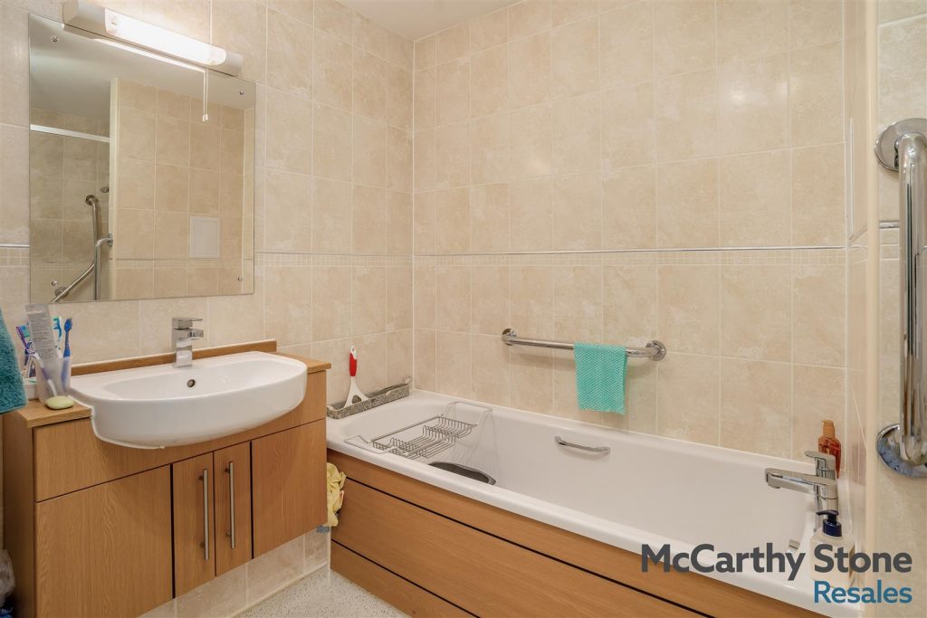 Thomas Court, Marlborough Road, Cardiff, Glamorgan, CF23 5EZ
