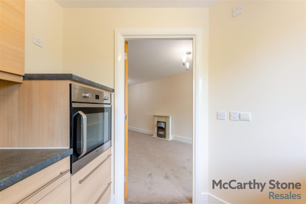 46 Poppy Court, 339 Jockey Road, Sutton Coldfield