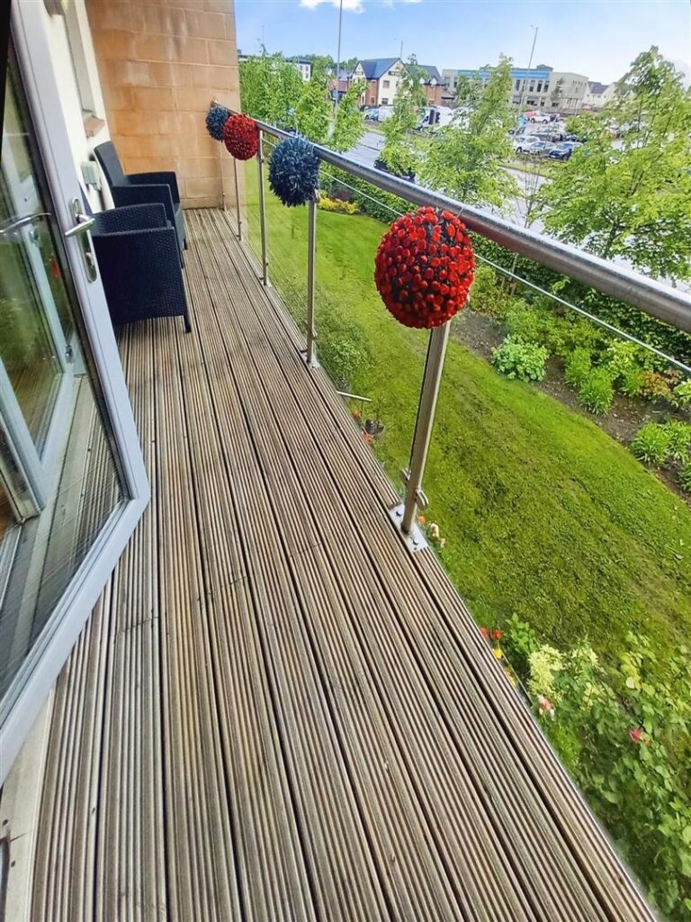 Greenwood Grove East, Stewarton Road, Newton Mearns