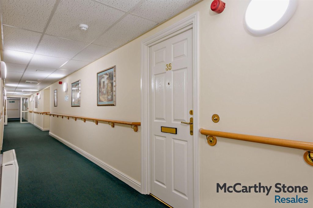 Portman Court, Grange Road, Uckfield, East Sussex, TN22 1FD