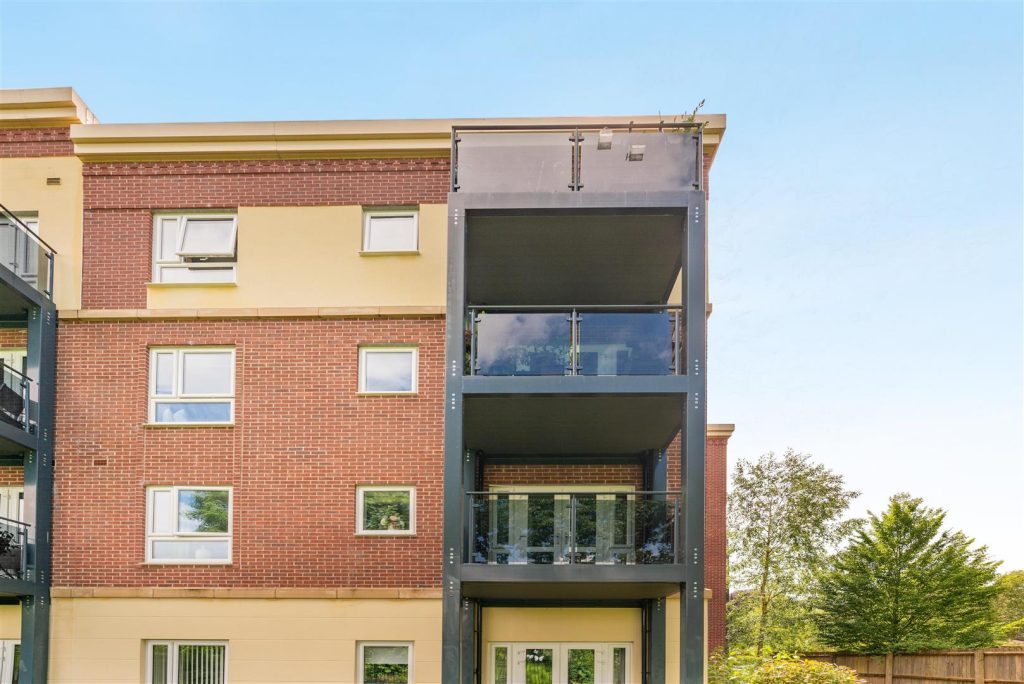 Bilberry Place, Recreation Road, Bromsgrove, B61 8DT