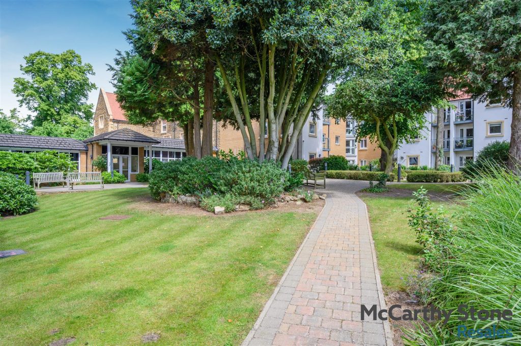 Wardington Court, Welford Road, Northampton,