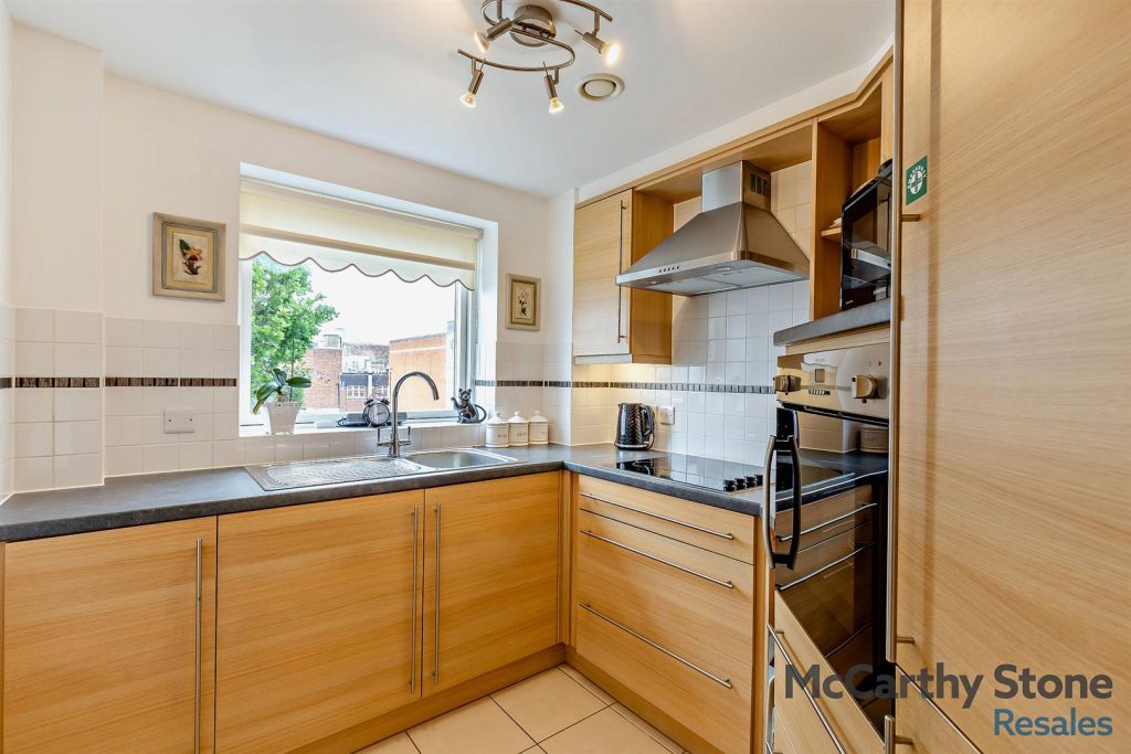 Lady Susan Court, New Road, Basingstoke