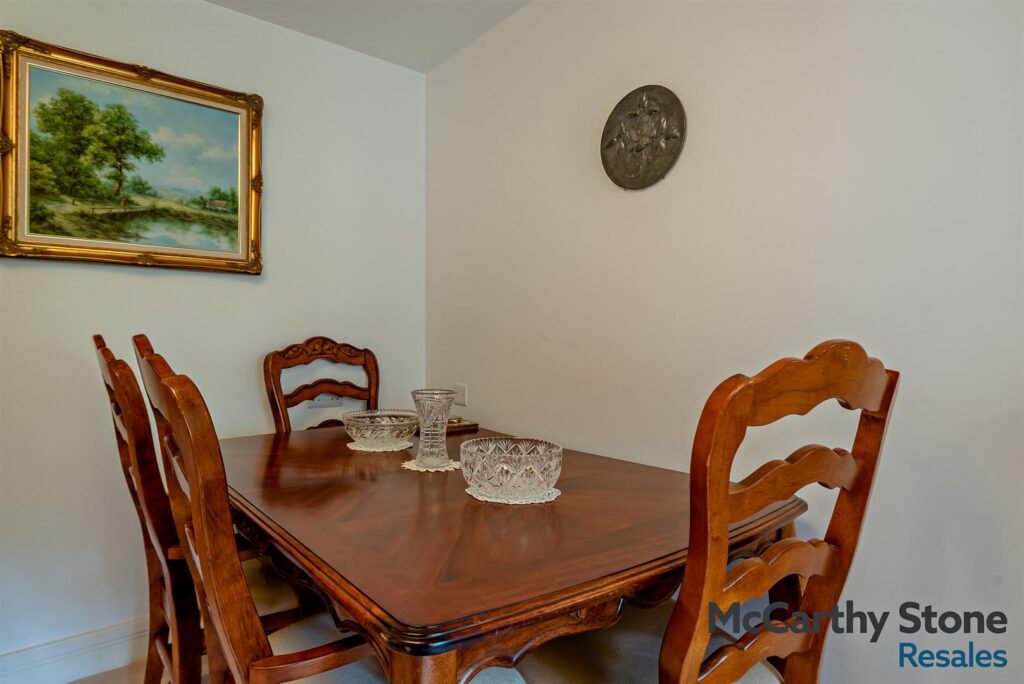 Morgan Court, Station Road, Petworth, West Sussex, GU28 0FE