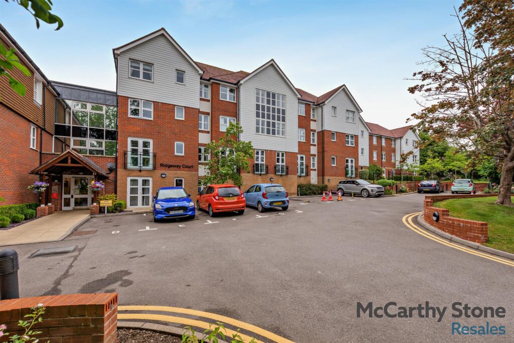 Ridgeway Court, Mutton Hall Hill, Heathfield, East Sussex, TN21 8NB