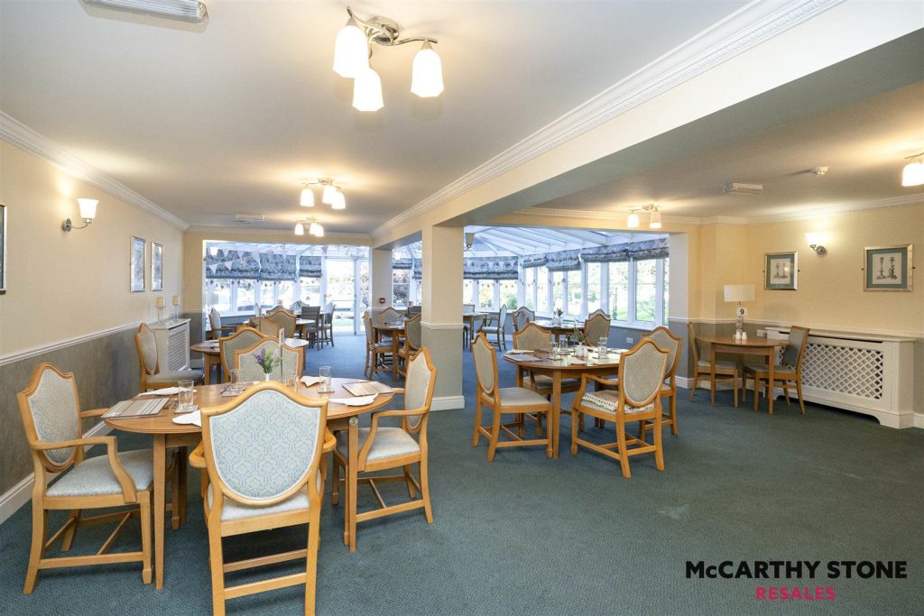 Portman Court, Grange Road, Uckfield, East Sussex, TN22 1FD