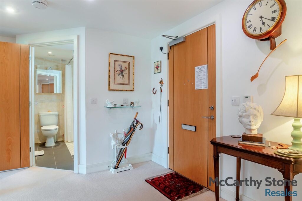 Peel Court, College Way, Welwyn Garden City, Hertfordshire, AL8 6DG
