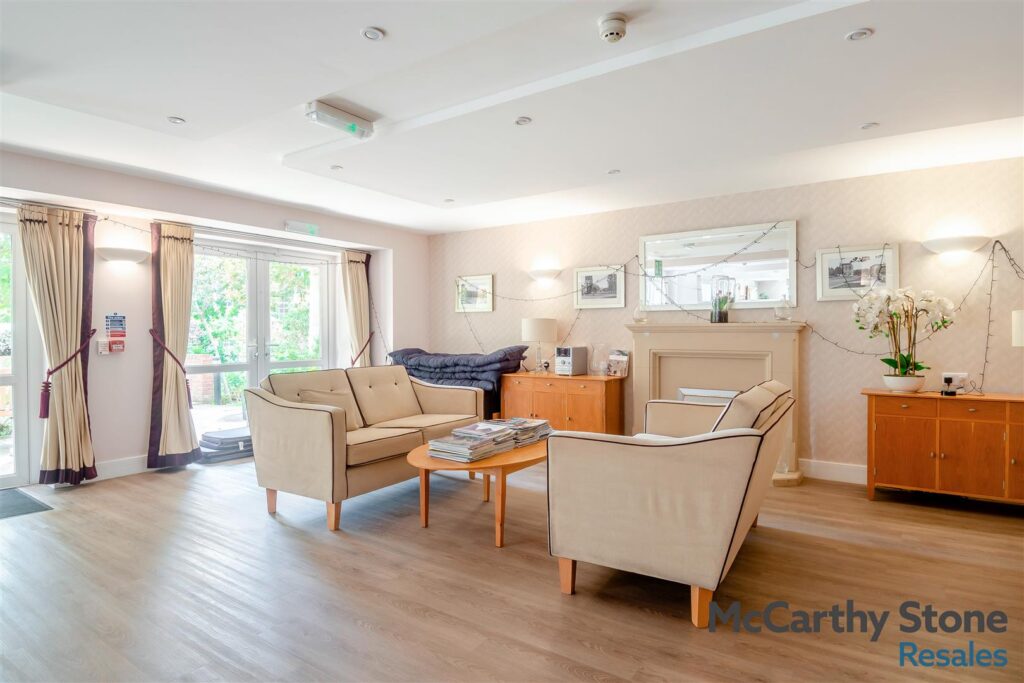 Peel Court, College Way, Welwyn Garden City, Hertfordshire, AL8 6DG
