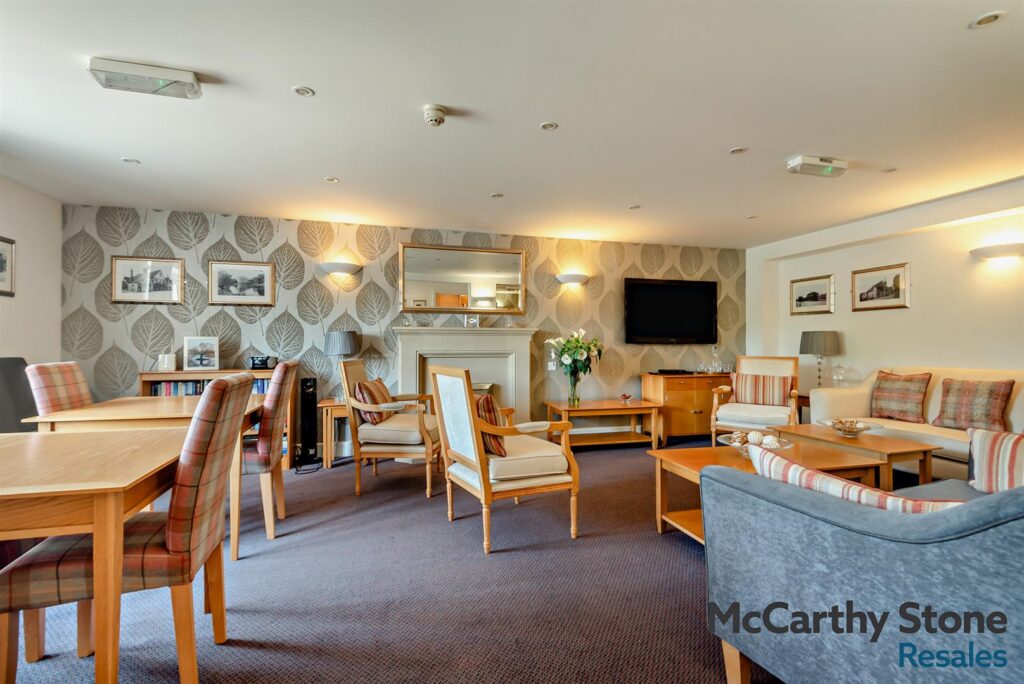 Morgan Court, Station Road, Petworth, West Sussex, GU28 0FE