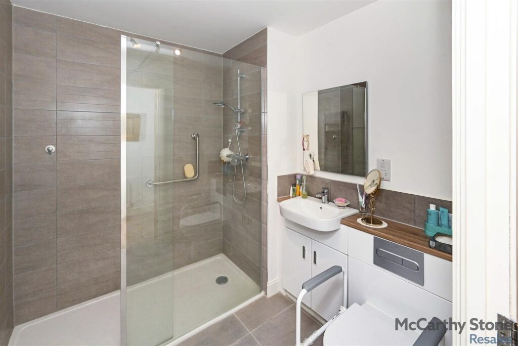Gibson Court, Tattershall Road, Woodhall Spa