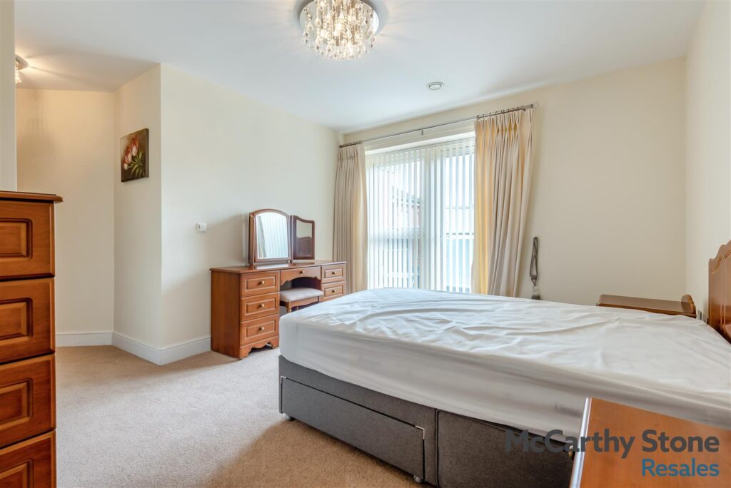 Sanderson Court, Park Road, Hagley