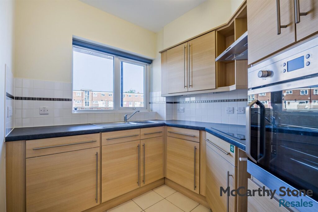 Isabel Court, Cowick Street, Exeter