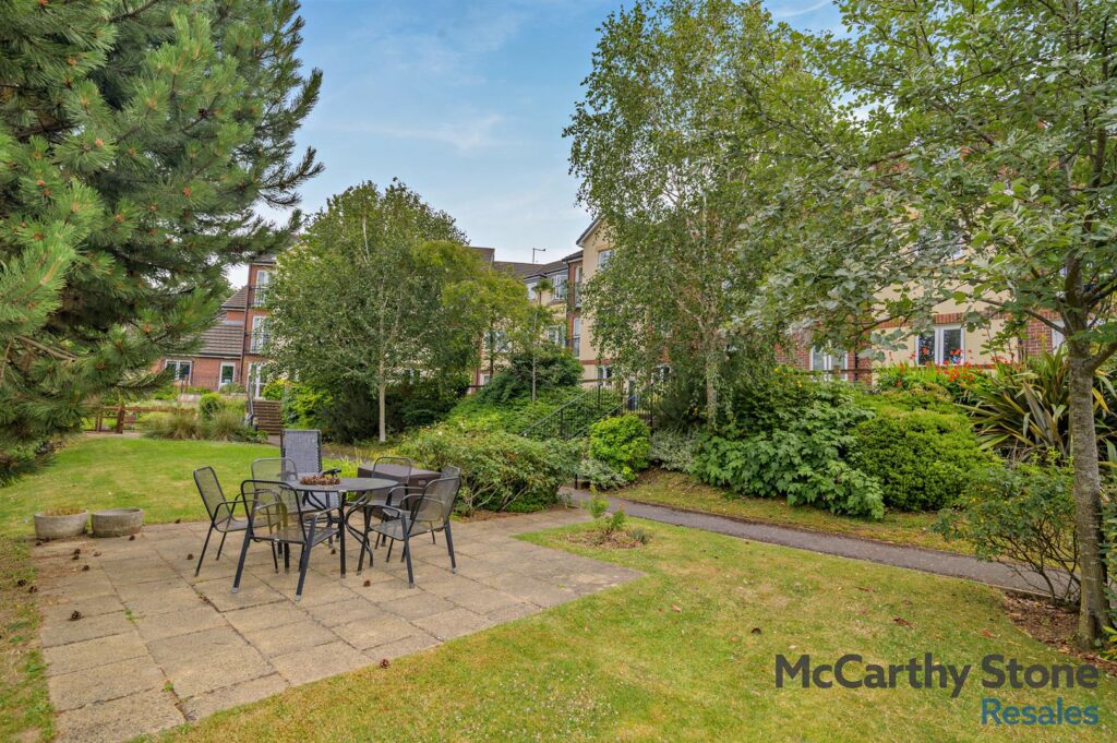 William Court, Overnhill Road, Downend, Bristol