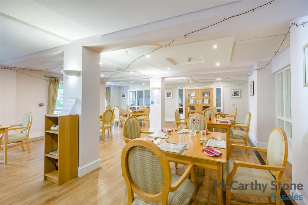 Peel Court, College Way, Welwyn Garden City, Hertfordshire, AL8 6DG